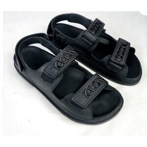 ICCON Cris Cavallari Icconic Velcro Strap Dad Sandals in Black, sz 245 [7.5]